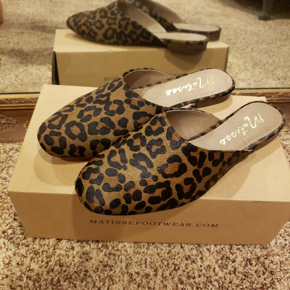 Matisse mules BNIB leopard print calf hair sz 8.5